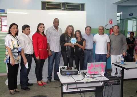 Professora Jemina Silva é homenageada pelo projeto “Forro Ecológico em âmbito internacional”